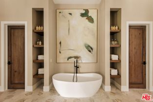 Single Family Residence, 26719 Mulholland hwy, Calabasas, CA 91302 - 18