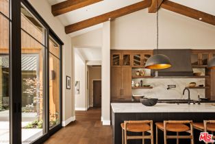 Single Family Residence, 26719 Mulholland hwy, Calabasas, CA 91302 - 11