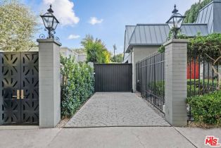 Single Family Residence, 9044 Elevado st, West Hollywood , CA 90069 - 3