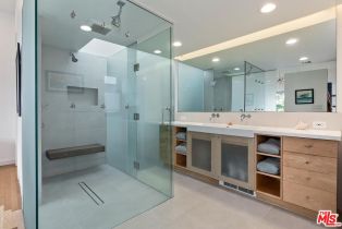 , 832 Superba ave, Venice, CA 90291 - 22