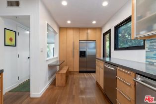 , 832 Superba ave, Venice, CA 90291 - 12