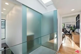 , 832 Superba ave, Venice, CA 90291 - 18