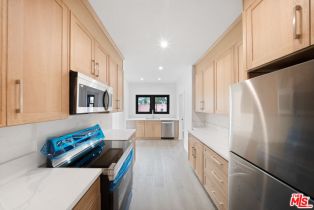 , 1005 Genesse, West Hollywood , CA 90046 - 7