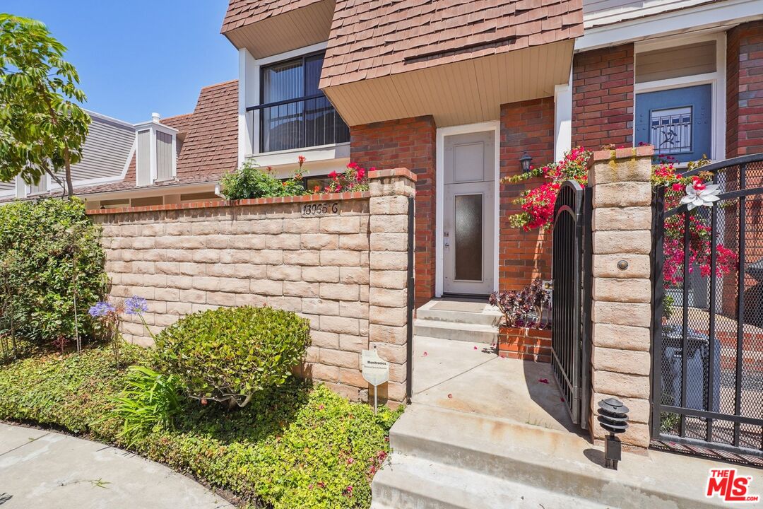 Condominium, 13065 Mindanao way, Marina Del Rey, CA 90292 - 1