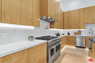 Single Family Residence, 4535 Haskell ave, Encino, CA 91436 - 7