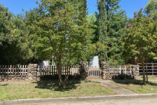 Land, 1431 4th St, Calistoga, CA  Calistoga, CA 94515