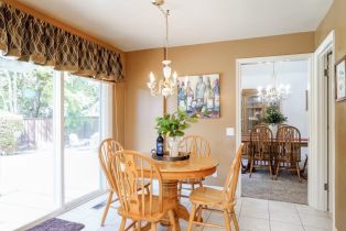 Single Family Residence,  Fulton place, Santa Rosa, CA 95401 - 17