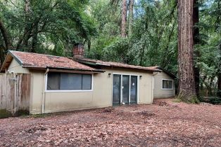 Single Family Residence, 2649 Wallace Creek Rd, Healdsburg, CA  Healdsburg, CA 95448