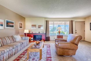 Single Family Residence,  Rockgreen place, Santa Rosa, CA 95409 - 5