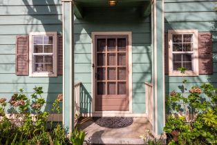 Single Family Residence,  Kingwood street, Santa Rosa, CA 95401 - 3