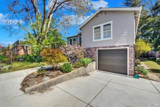 Single Family Residence,  Hill avenue, Napa, CA 94559 - 4