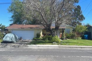 Single Family Residence, 505 Murray Dr, Petaluma, CA  Petaluma, CA 94954