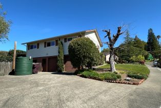 Single Family Residence,  Prentice drive, Healdsburg, CA 95448 - 4