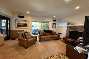 Single Family Residence,  Prentice drive, Healdsburg, CA 95448 - 8