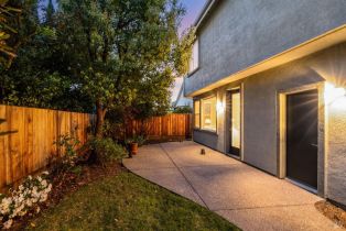 Single Family Residence,  Mitchell lane, Windsor, CA 95492 - 41