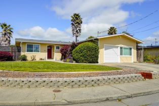 Single Family Residence, 1101 Madison St, Petaluma, CA  Petaluma, CA 94952