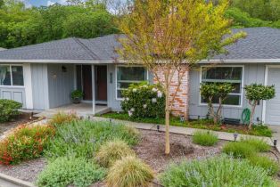 Single Family Residence, 6518 Meadowgreen Pl, Santa Rosa, CA  Santa Rosa, CA 95409