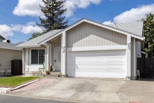 Single Family Residence, 813 Sparrow Ct, Healdsburg, CA  Healdsburg, CA 95448