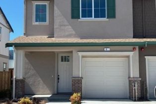 Single Family Residence, 48 Riverbend Ln, Petaluma, CA  Petaluma, CA 94952