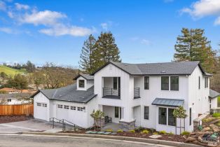Single Family Residence, 23 Oak Knoll Ct, Petaluma, CA  Petaluma, CA 94952