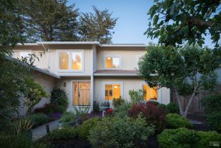 Single Family Residence, 1362 Larkin Dr, Sonoma, CA  Sonoma, CA 95476