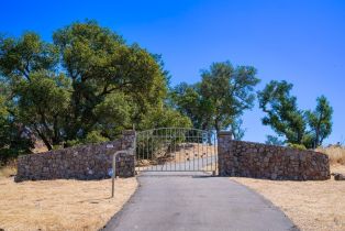 Land, 5000 Upper Ridge Rd, Santa Rosa, CA  Santa Rosa, CA 95404