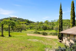 Single Family Residence, Henno road, Glen Ellen, CA 95442 - 35