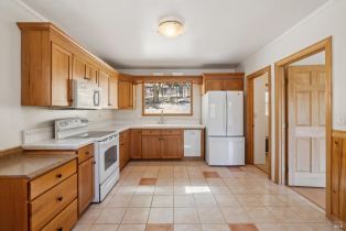 Single Family Residence,  Bennett lane, Calistoga, CA 94515 - 16