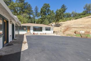 Single Family Residence,  Bennett lane, Calistoga, CA 94515 - 5
