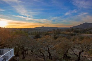Single Family Residence,  Matanzas Creek lane, Santa Rosa, CA 95404 - 14