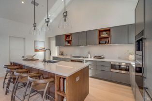 Single Family Residence,  Vintners court, Napa, CA 94559 - 9