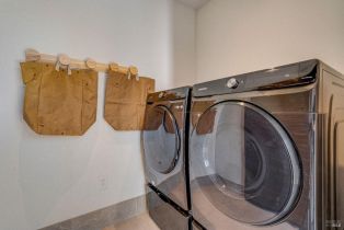 Single Family Residence,  Vintners court, Napa, CA 94559 - 20