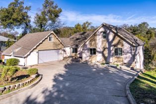 Single Family Residence, 32 Boxelder Ct, Napa, CA  Napa, CA 94558