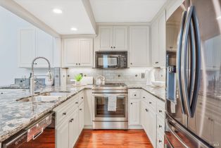 Condominium,  Fountain Grove circle, Napa, CA 94558 - 5