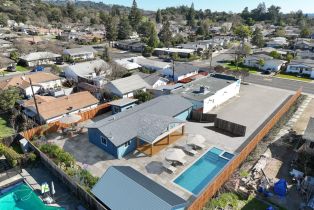 Residential Income, 555-557 Powell Ave, Healdsburg, CA  Healdsburg, CA 95448