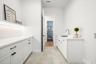 Single Family Residence,  Crown Hill drive, Santa Rosa, CA 95404 - 50