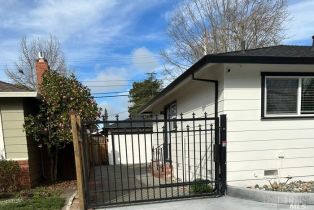 Single Family Residence,  Dowling court, Santa Rosa, CA 95404 - 2