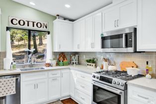 Single Family Residence,  Country Club lane, Napa, CA 94558 - 26