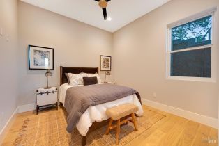 Single Family Residence, Oak Knoll court, Petaluma, CA 94952 - 14