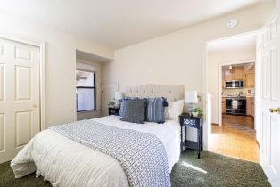 Condominium,  Fountain Grove circle, Napa, CA 94558 - 4