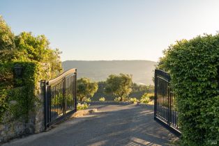 Single Family Residence,  Cavedale road, Glen Ellen, CA 95442 - 4