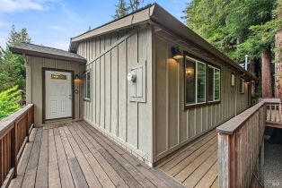 Single Family Residence, Old River road, Russian River, CA 95436 - 4