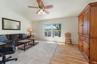 Single Family Residence, Old Redwood highway, Healdsburg, CA 95448 - 18