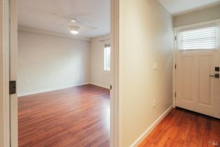 Condominium,  Valley Oak drive, Napa, CA 94558 - 8