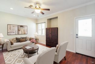 Condominium, 134 Valley Oak Dr, Napa, CA  Napa, CA 94558