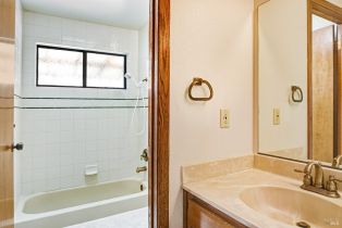 Single Family Residence,  Alta Vista drive, Healdsburg, CA 95448 - 28