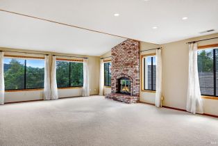 Single Family Residence,  Alta Vista drive, Healdsburg, CA 95448 - 5