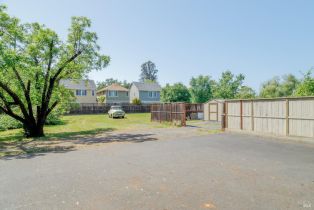 2 Houses on Lot, 735 Healdsburg avenue, Healdsburg, CA 95448 - 4