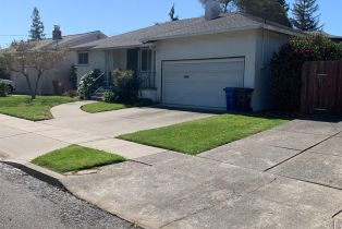 Single Family Residence,  Minahen street, Napa, CA 94559 - 4