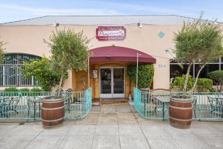 Residential Income, 504 N Cloverdale Blvd #1, Cloverdale, CA  Cloverdale, CA 95425